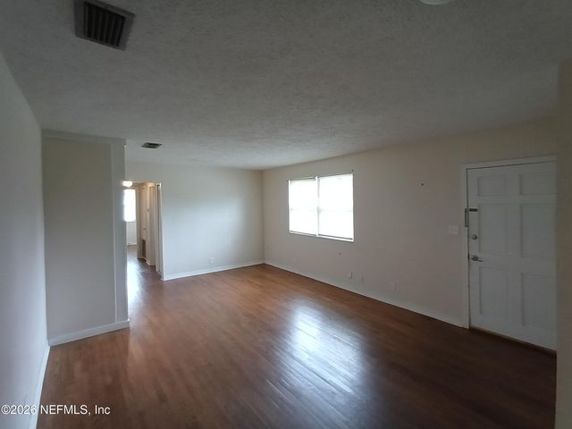 4919 AVENT Drive, Jacksonville, FL 32244