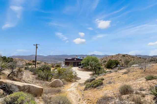56564 Nelson Avenue, Yucca Valley, CA 92284