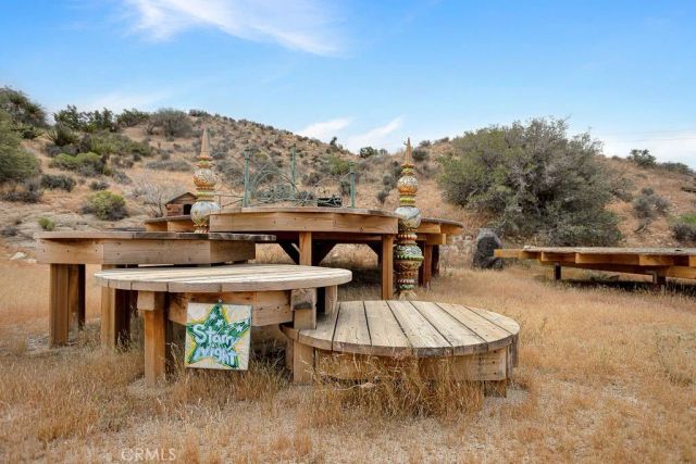 56564 Nelson Avenue, Yucca Valley, CA 92284