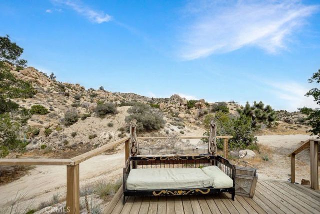 56564 Nelson Avenue, Yucca Valley, CA 92284