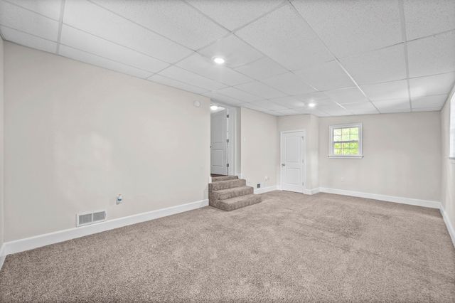 18 Dalewood Dr, Clarksville, TN 37042