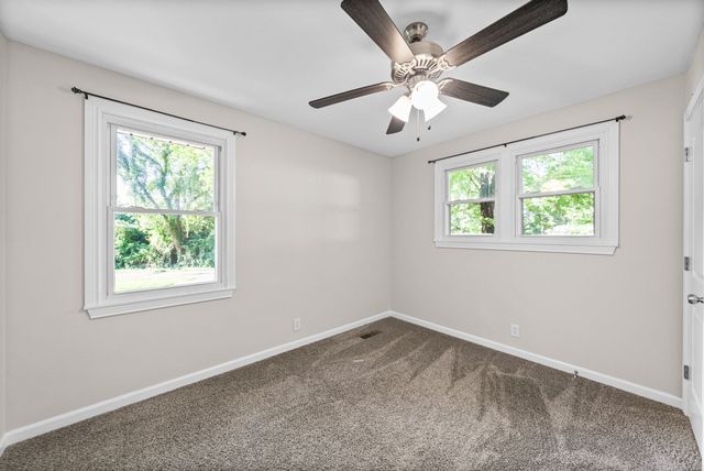 18 Dalewood Dr, Clarksville, TN 37042