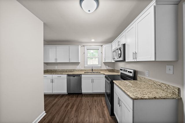 18 Dalewood Dr, Clarksville, TN 37042