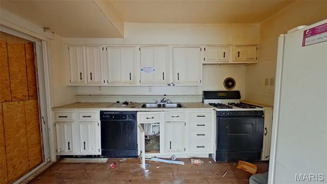 106 Monteith Circle, St Louis, MO 63137