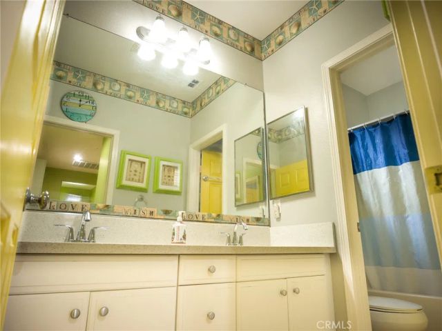 588 Athena, Carson, CA 90745
