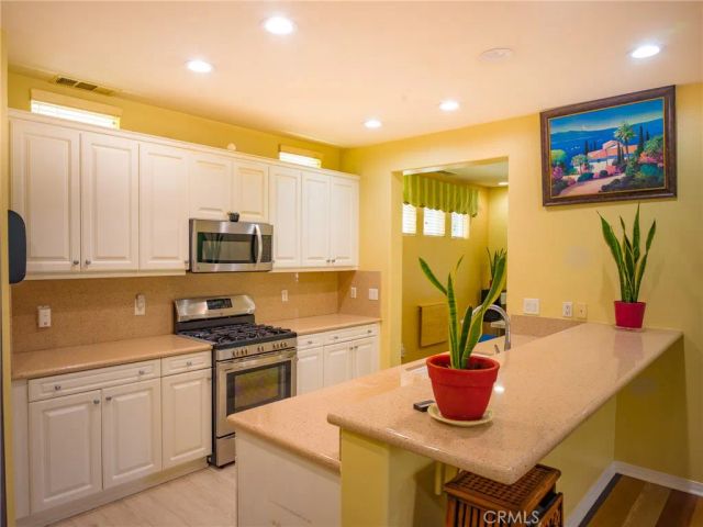 588 Athena, Carson, CA 90745