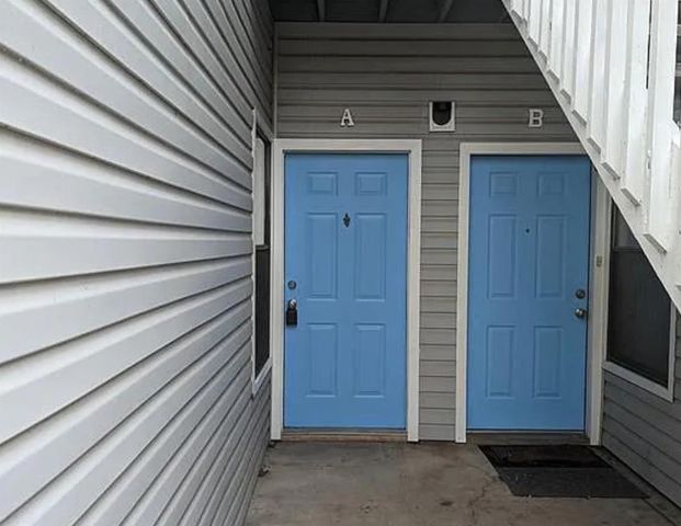 2405 west Slaughter LN, Austin, TX 78748