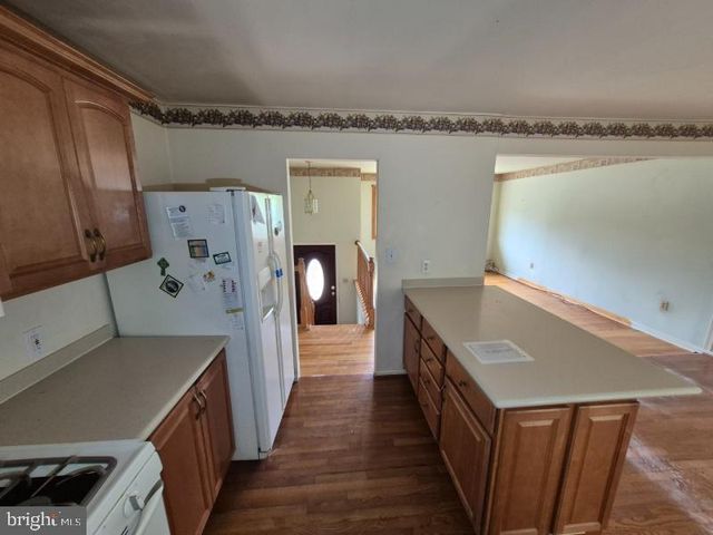 1206 BRANCH LN, Glen Burnie, MD 21061