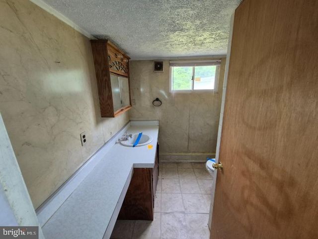 1206 BRANCH LN, Glen Burnie, MD 21061