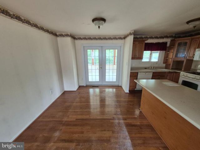 1206 BRANCH LN, Glen Burnie, MD 21061
