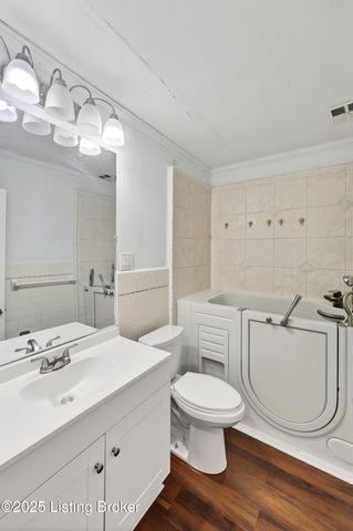 4710 Cliff Ave, Louisville, KY 40215