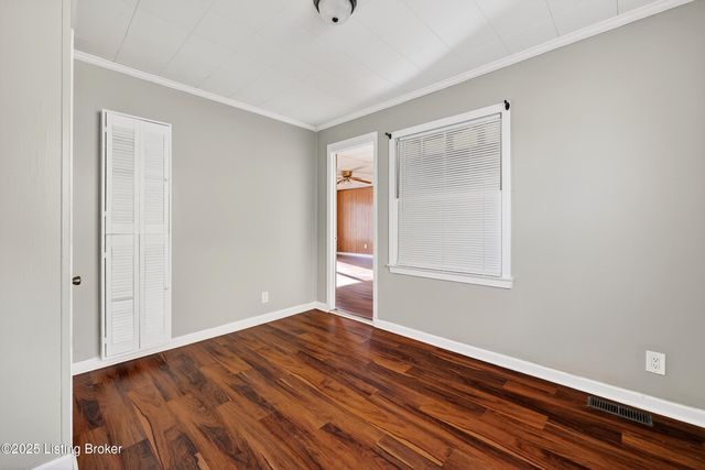 4710 Cliff Ave, Louisville, KY 40215