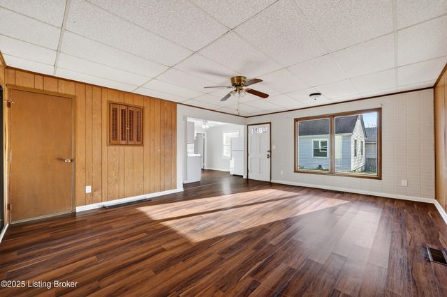 4710 Cliff Ave, Louisville, KY 40215