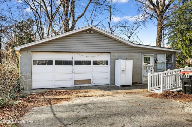 4710 Cliff Ave, Louisville, KY 40215