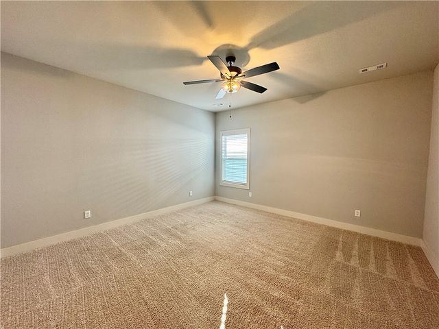 925 NE Heights Lane, Bentonville, AR 72712