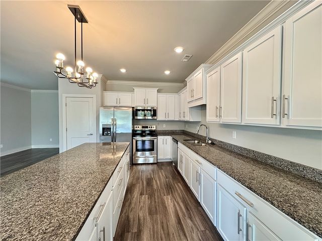 925 NE Heights Lane, Bentonville, AR 72712