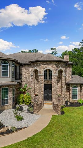 1202 Rocky Falls Lane, Huffman, TX 77336
