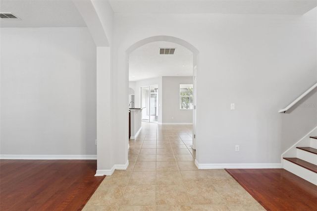 725 LEGACY PARK DRIVE, Casselberry, FL 32707