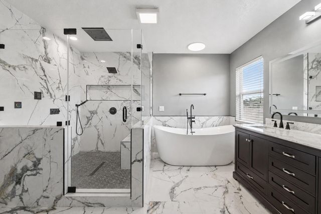 725 LEGACY PARK DRIVE, Casselberry, FL 32707