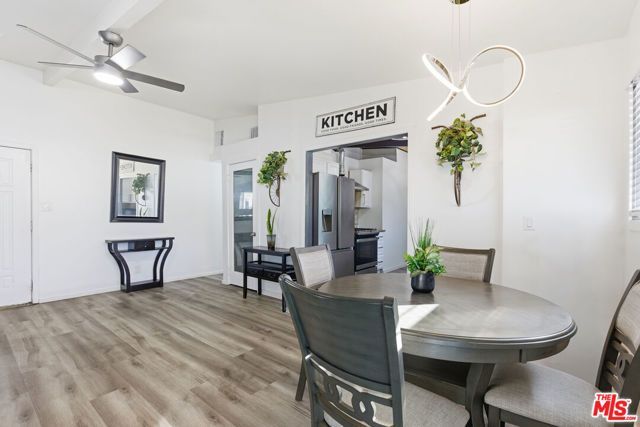 7959 Bothwell Road, Reseda (los Angeles), CA 91335