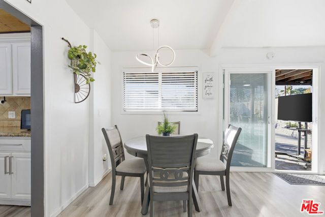 7959 Bothwell Road, Reseda (los Angeles), CA 91335