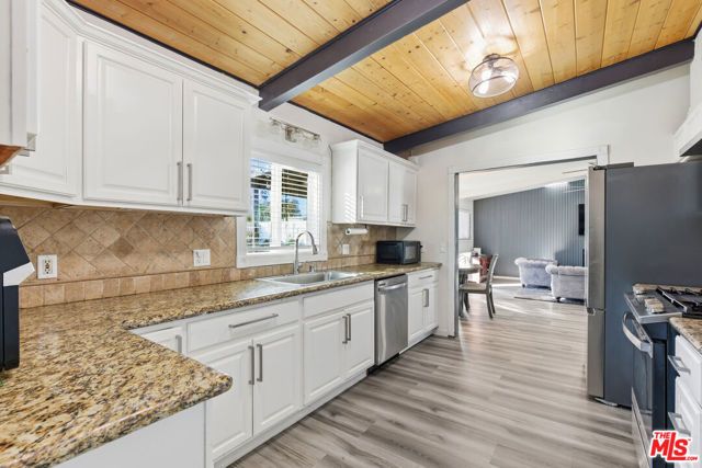 7959 Bothwell Road, Reseda (los Angeles), CA 91335