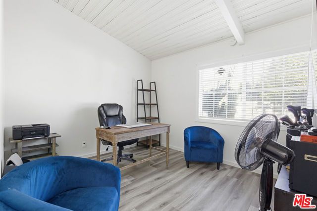 7959 Bothwell Road, Reseda (los Angeles), CA 91335