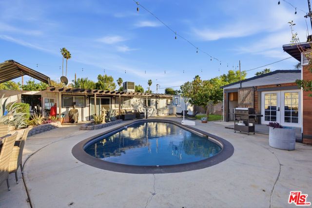 7959 Bothwell Road, Reseda (los Angeles), CA 91335