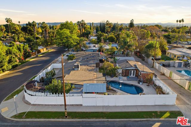 7959 Bothwell Road, Reseda (los Angeles), CA 91335