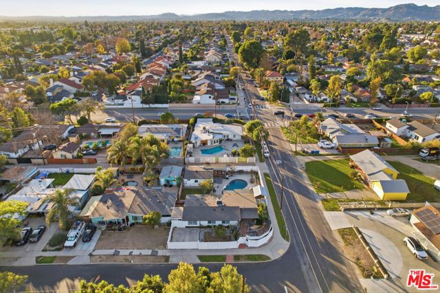 7959 Bothwell Road, Reseda (los Angeles), CA 91335