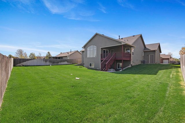 11008 W LANTANA CIRCLE, Wichita, KS 67205