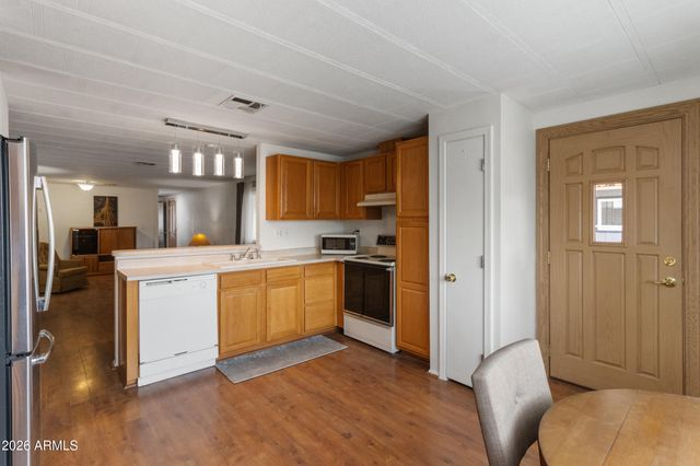 8103 E SOUTHERN Avenue 222, Mesa, AZ 85209