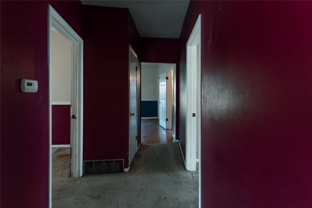 713 W Madison Street, Knoxville, IA 50138