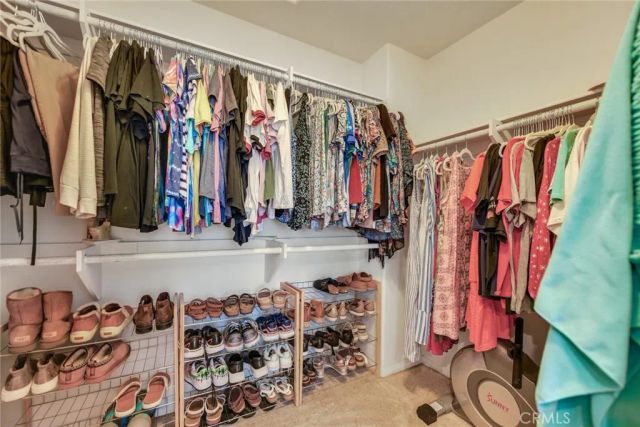450 Merced Court, Corona, CA 92878
