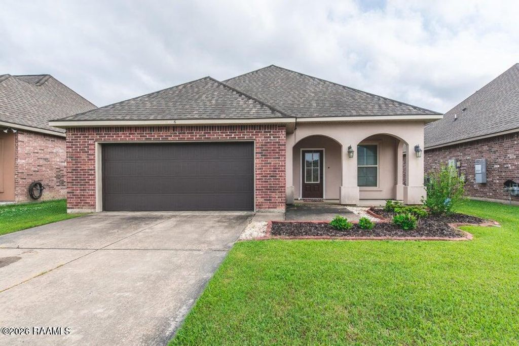 106 Kohen Luke Drive, Lafayette, LA 70506