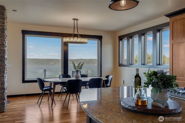 2885 Newell Road, Camano Island, WA 98282