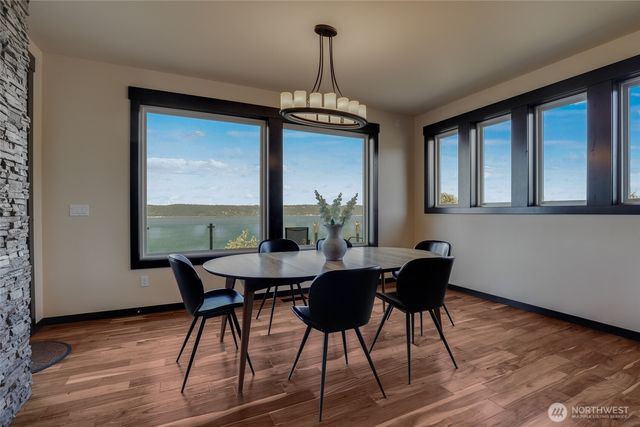 2885 Newell Road, Camano Island, WA 98282