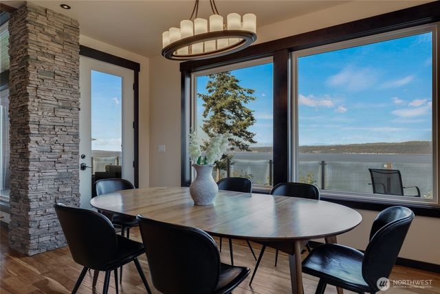 2885 Newell Road, Camano Island, WA 98282