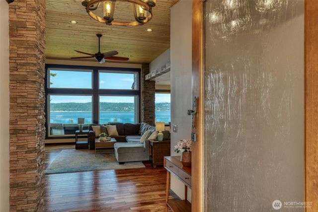 2885 Newell Road, Camano Island, WA 98282