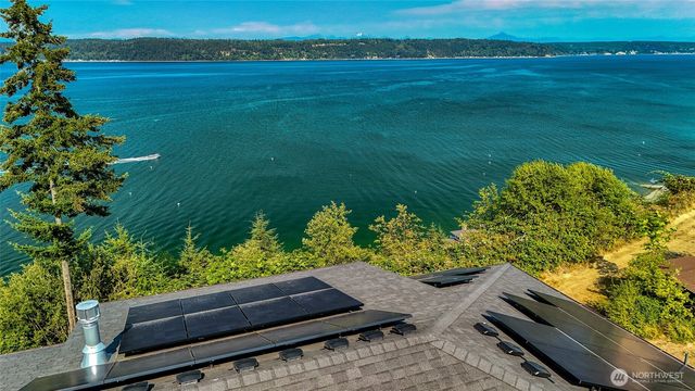 2885 Newell Road, Camano Island, WA 98282
