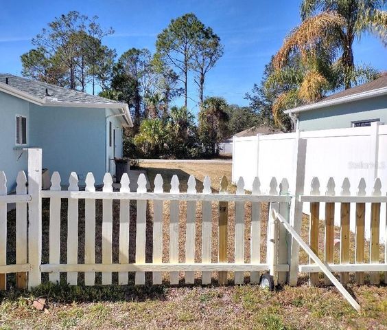 18 PALMYRA LANE, Palm Coast, FL 32164