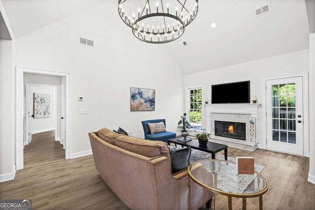 4477 Dobbs Crossing, Marietta, GA 30068