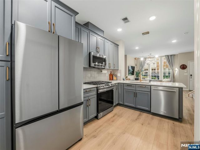 175 Wesmont Drive, Wood Ridge, NJ 07075