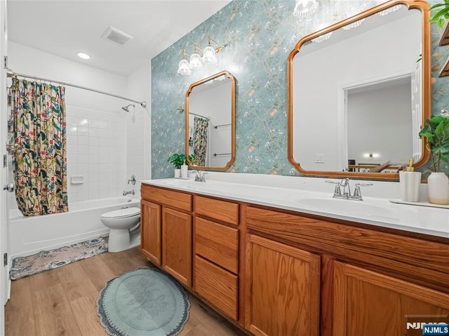 175 Wesmont Drive, Wood Ridge, NJ 07075