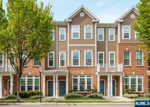 175 Wesmont Drive, Wood Ridge, NJ 07075