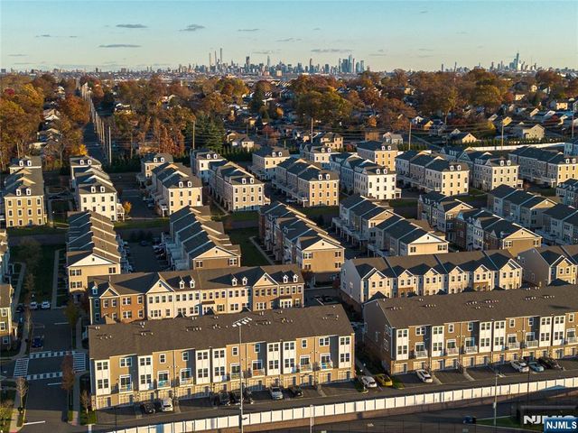 175 Wesmont Drive, Wood Ridge, NJ 07075