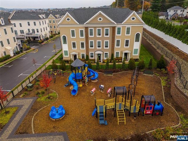 175 Wesmont Drive, Wood Ridge, NJ 07075