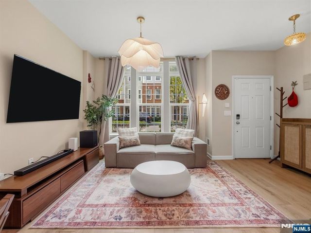 175 Wesmont Drive, Wood Ridge, NJ 07075