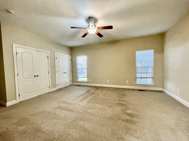 6724 Sunnywood Dr, Nashville, TN 37211