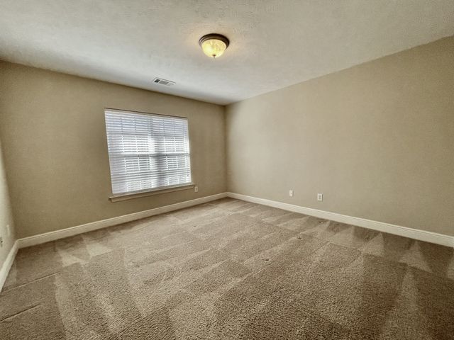 6724 Sunnywood Dr, Nashville, TN 37211